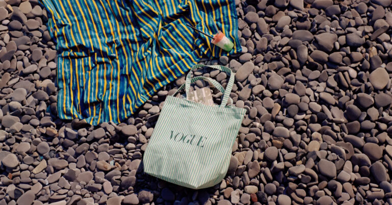 summer bag vogue italia
